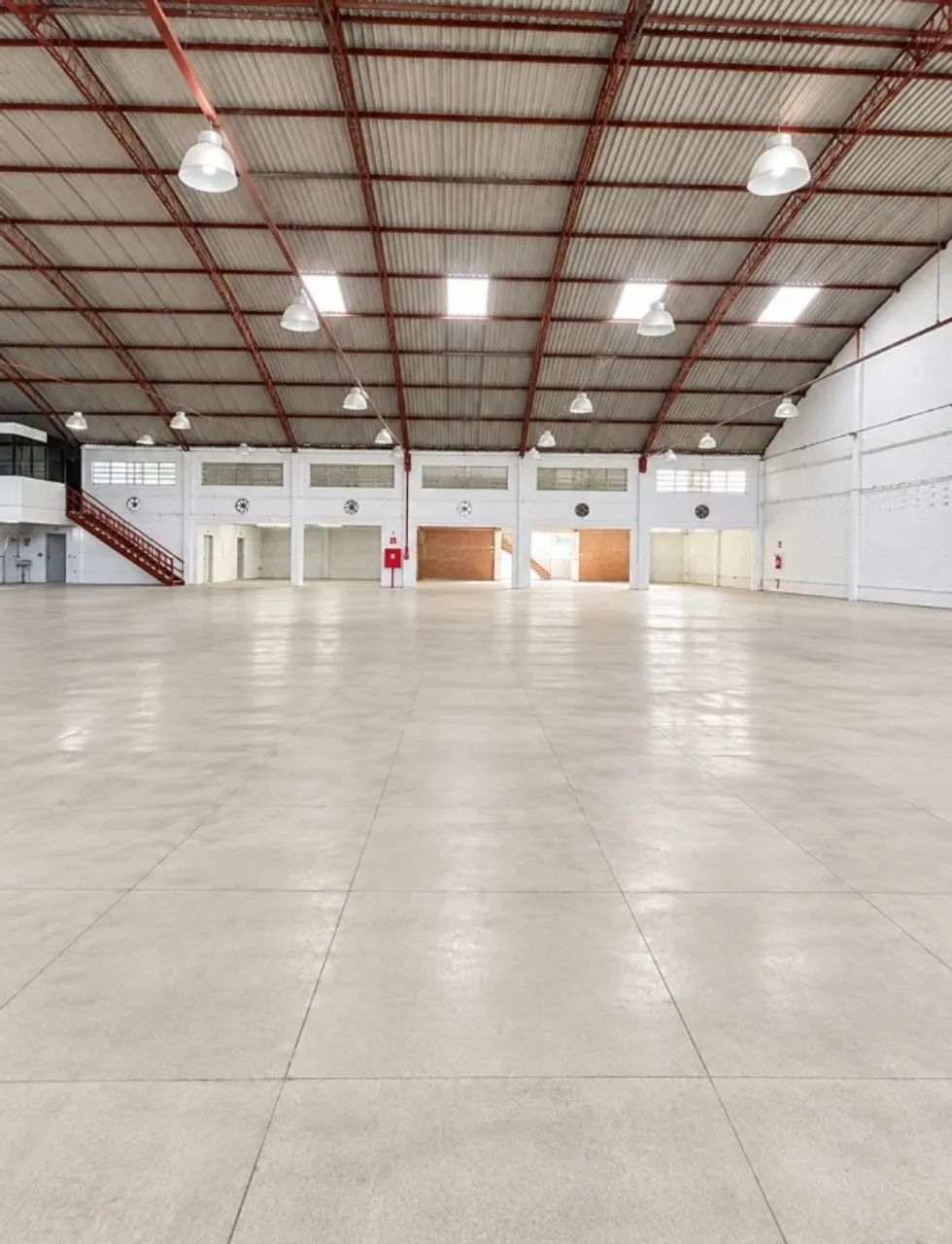 Galpão Comercial 1.253 m² com Mezanino e Escritórios para Aluguel - Foto 3