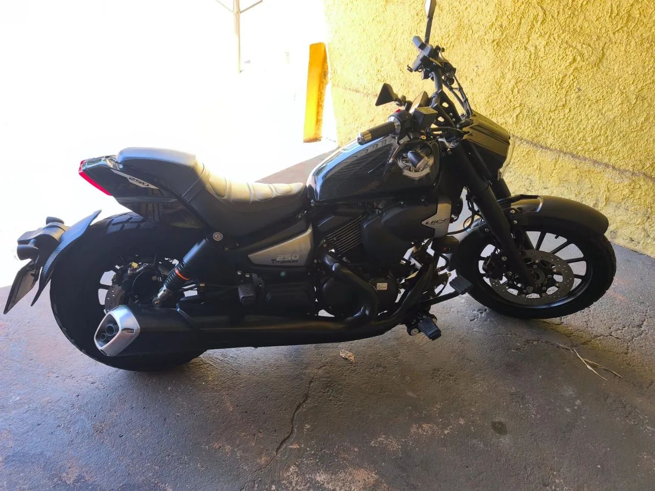 Titanium 250 - Foto 2