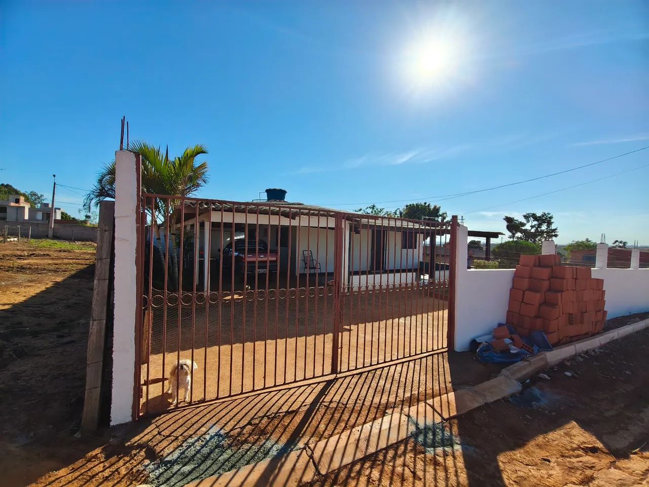 Vendo linda casa na 26 de setembro