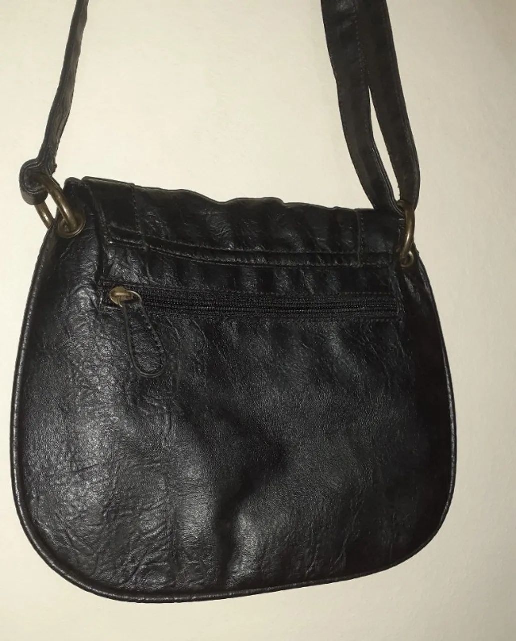 Bolsa transversal feminina de couro legítimo + brinde