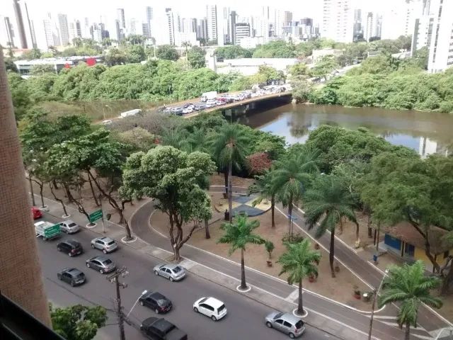 Flat na Beira Rio da Torre Mobiliado