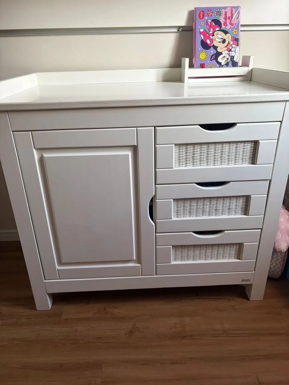 Berço cômoda Quarto bebê tulipa baby 
