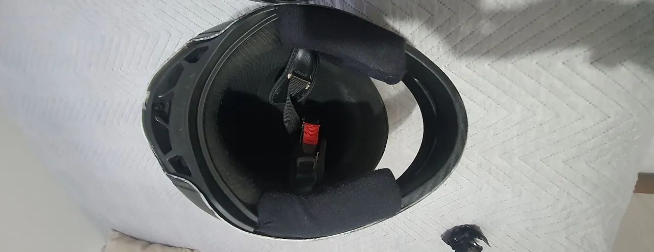 Capacete preto - Foto 3
