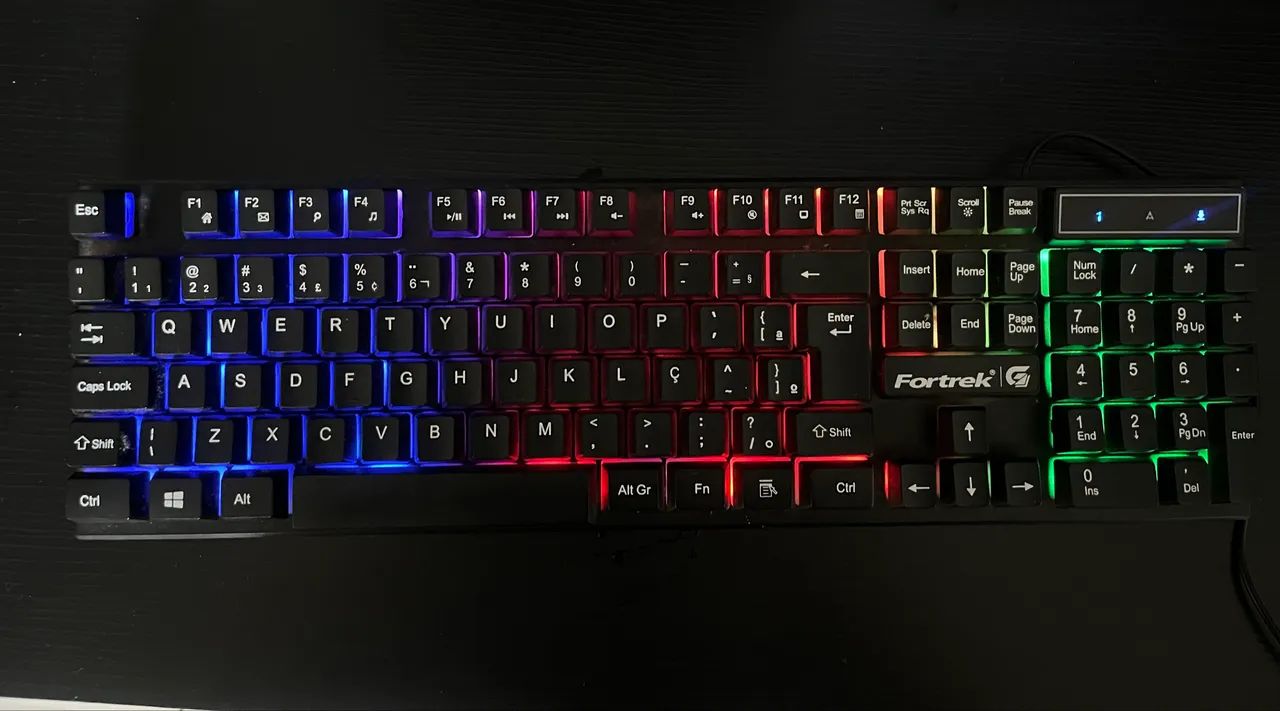 VENDO TECLADO GAMER FORTREK - BLACKFIRE - Foto 2