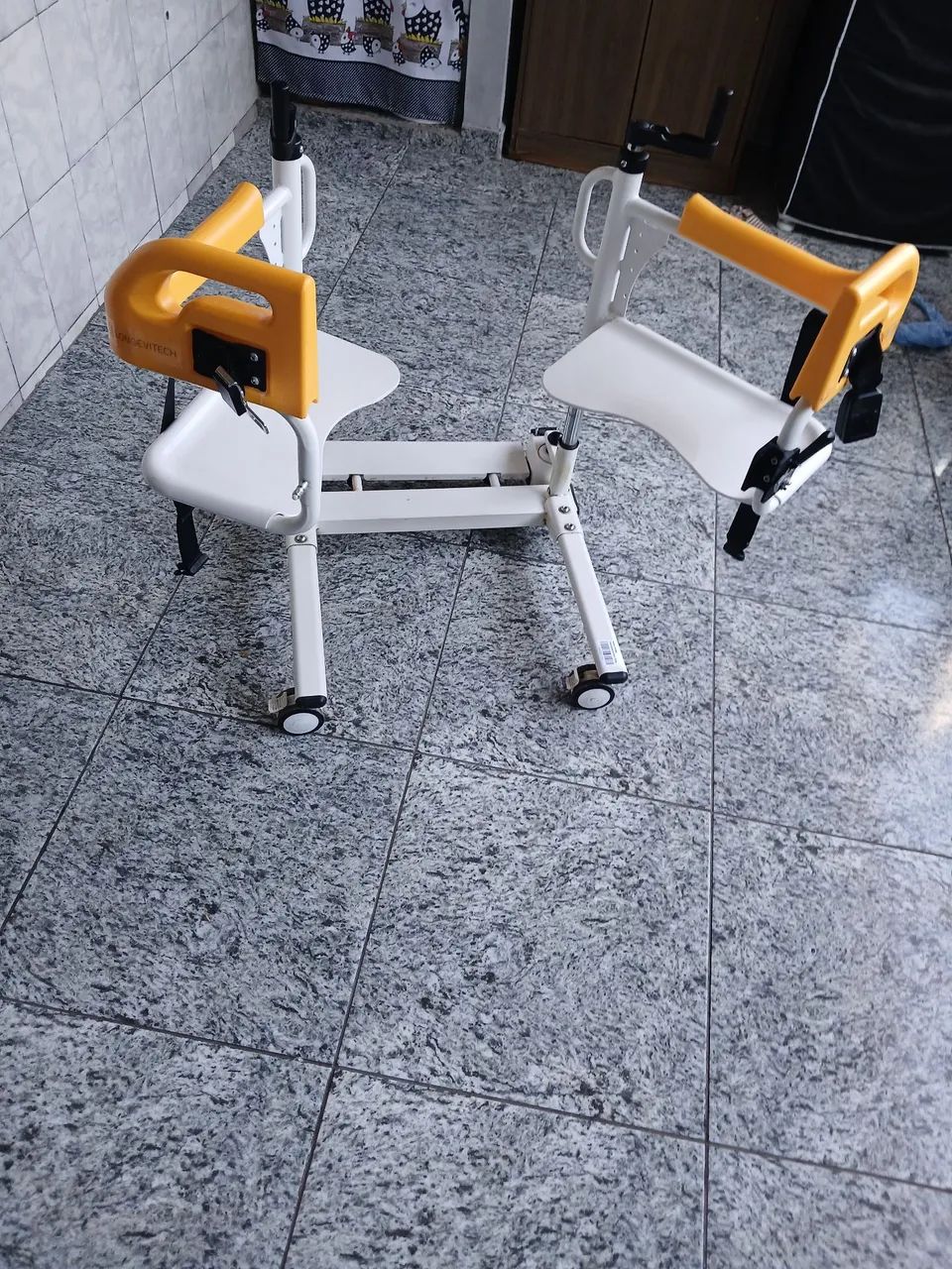 Cadeira de transferência  - Foto 2