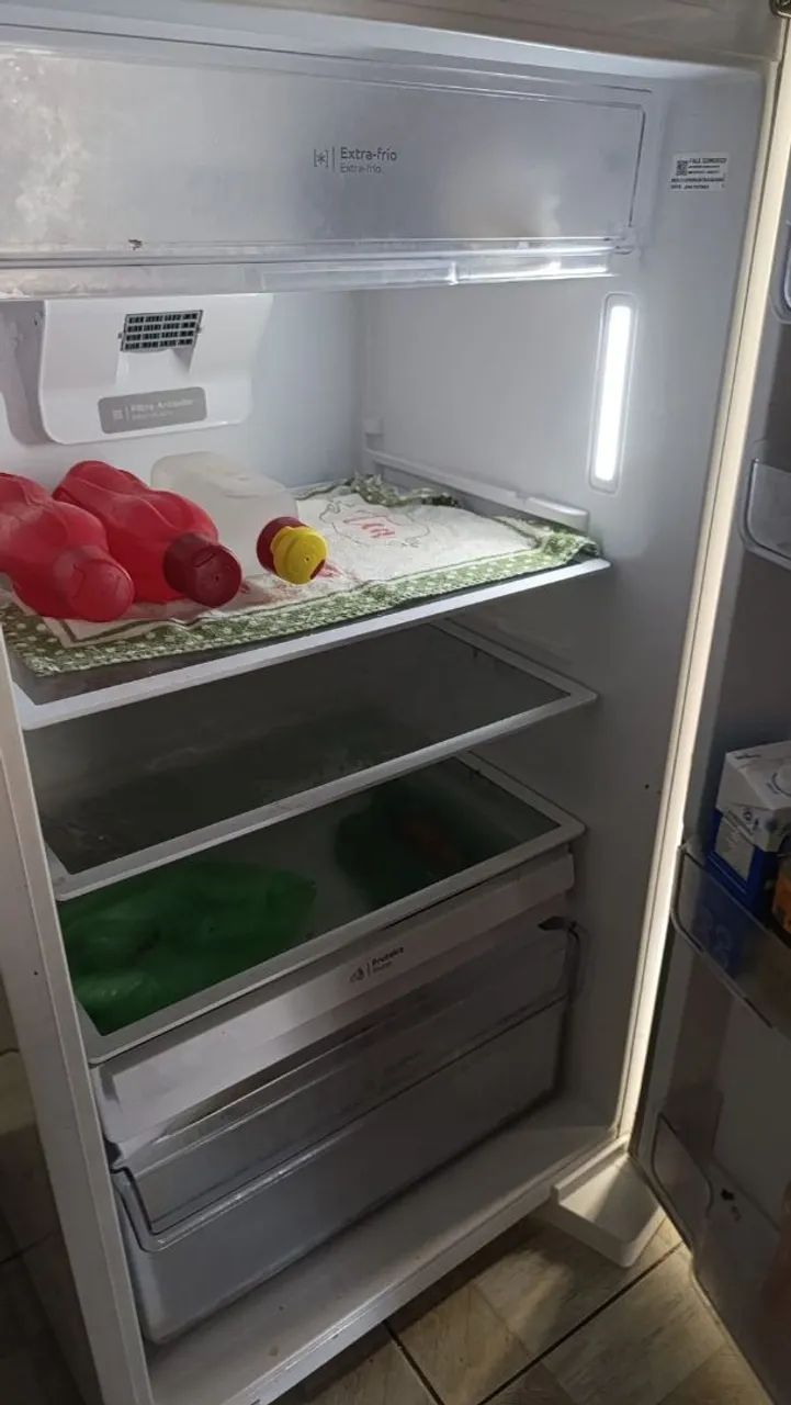 Vendo geladeira consul  - Foto 3