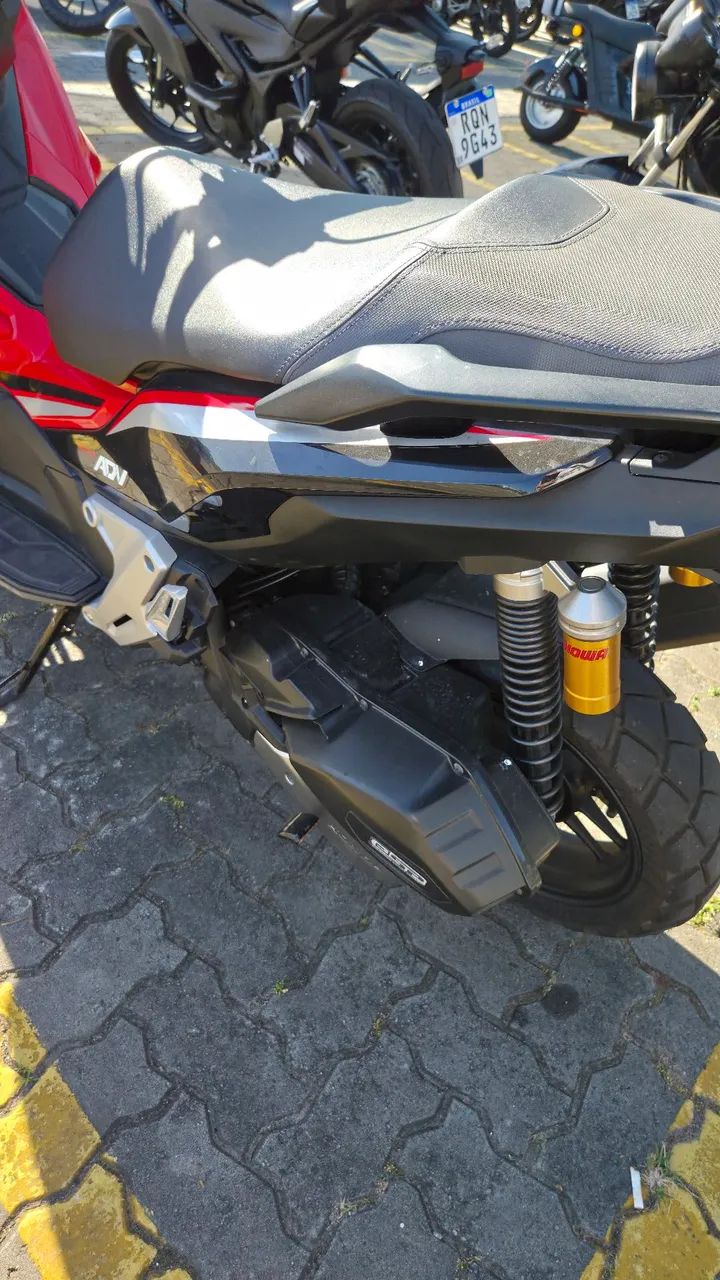 Honda Adv 150 - Foto 3