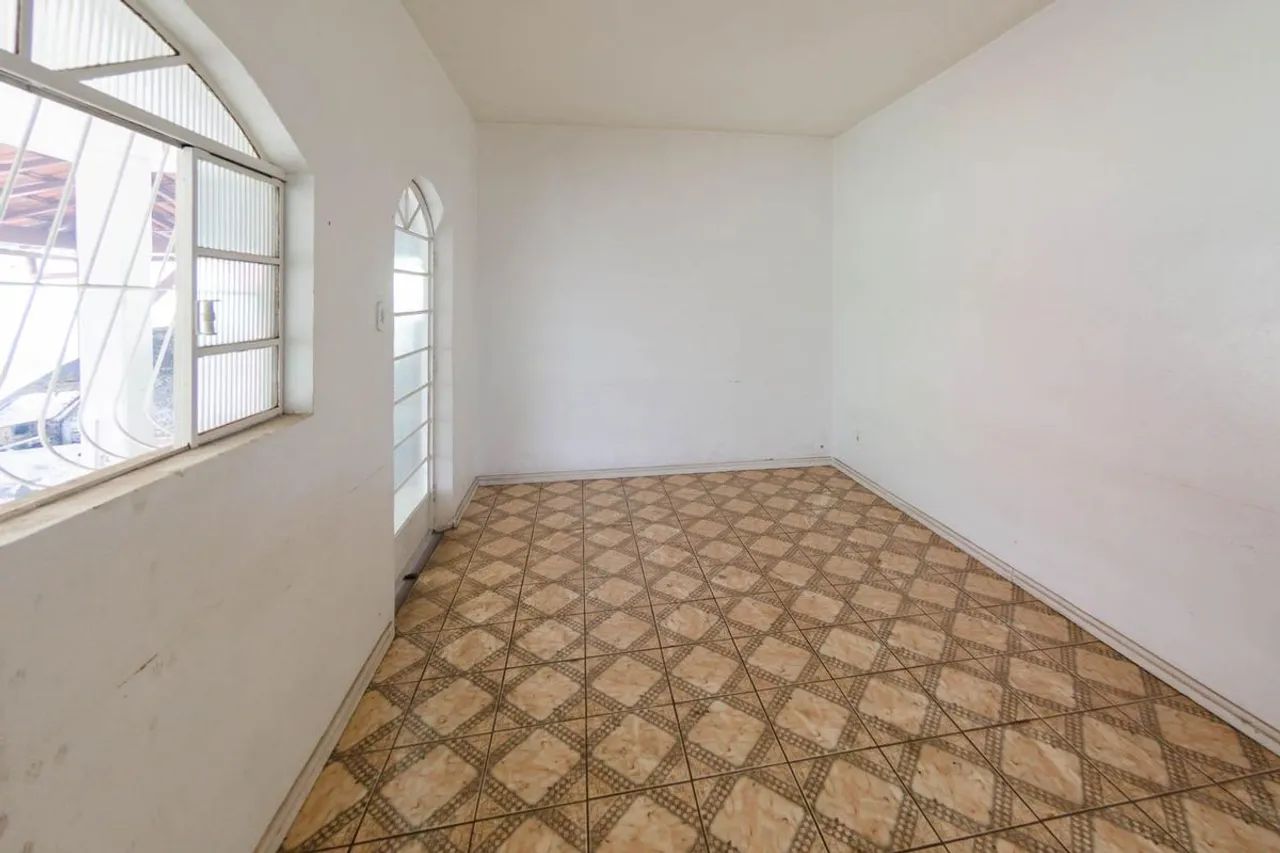 Casa à Venda - Dom Bosco, 3 Quartos, 405 m2 - Foto 2