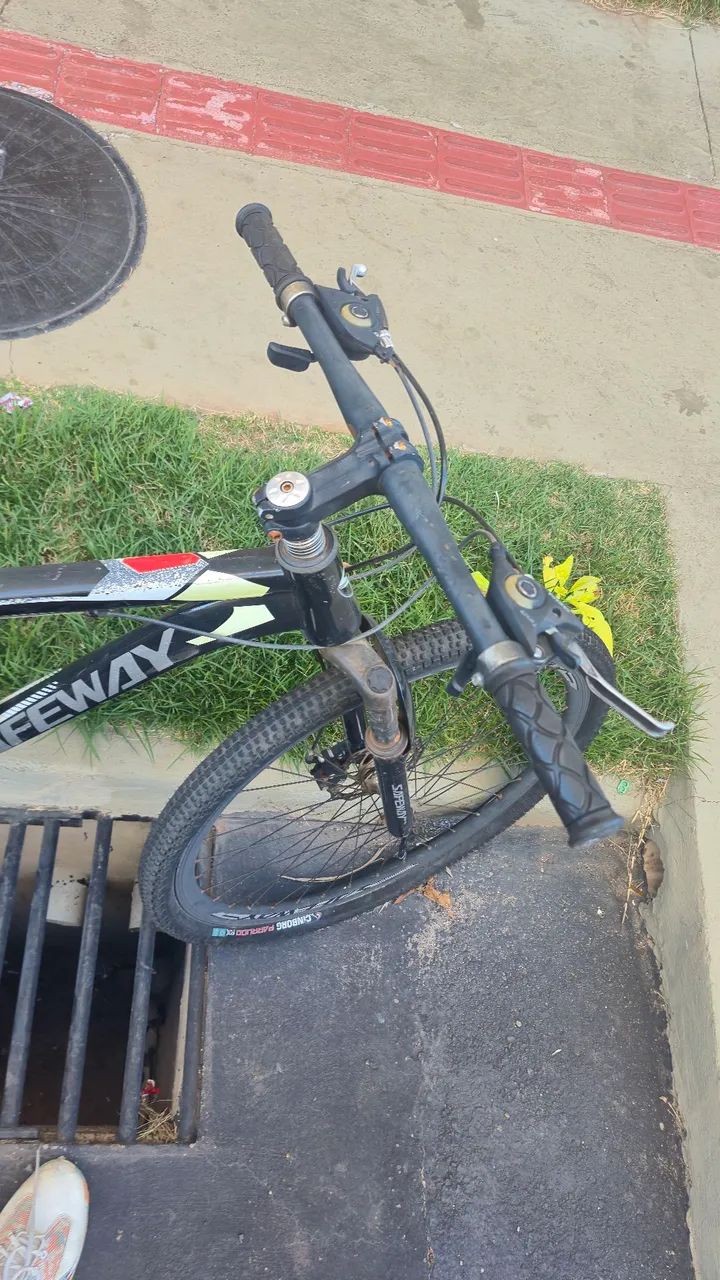 Bicleta aro 29 - Foto 3