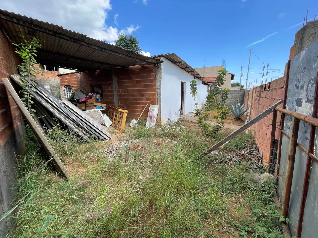 Venda / Aceita Troca: Imóvel  Casa/Terreno  - Foto 2