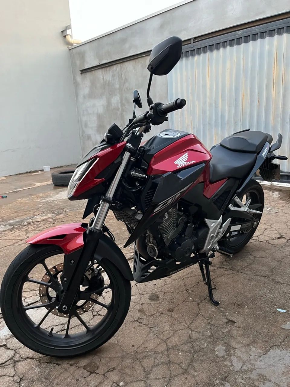 CB 300F Twister 2025 - Seminova  - Foto 3