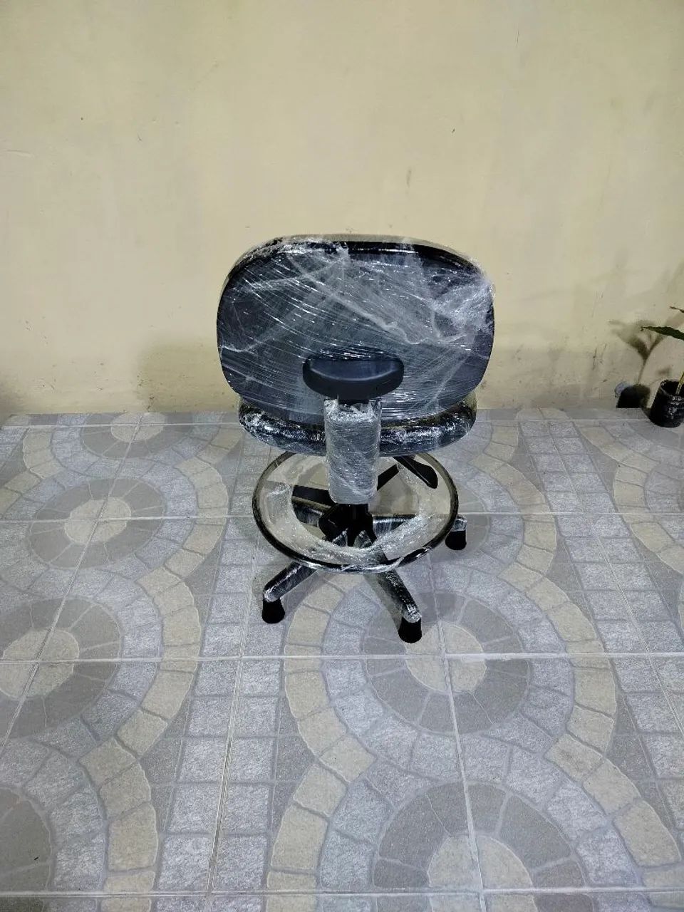 Cadeira caixa - Foto 2
