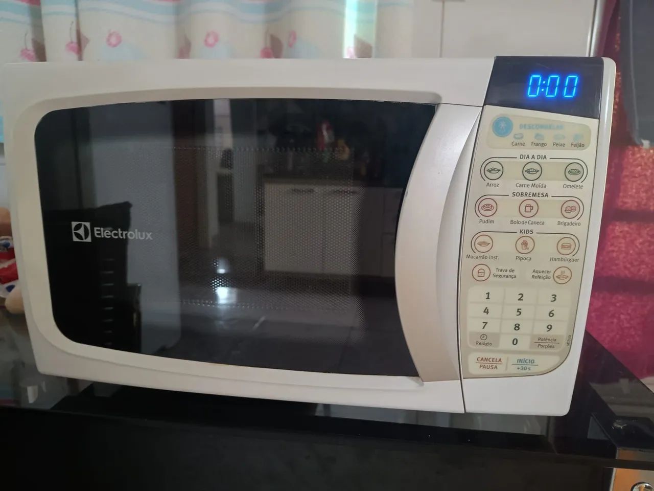 Microondas Eletrolux 20 litros  - Foto 3