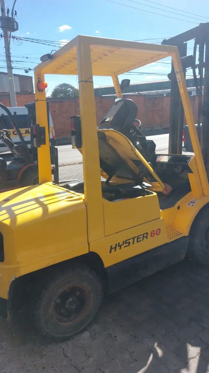 EMPILHADEIRA DIESEL HYSTER H60XM - Foto 2