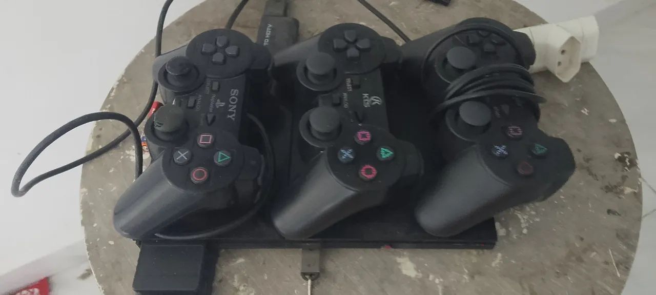 Play 2 