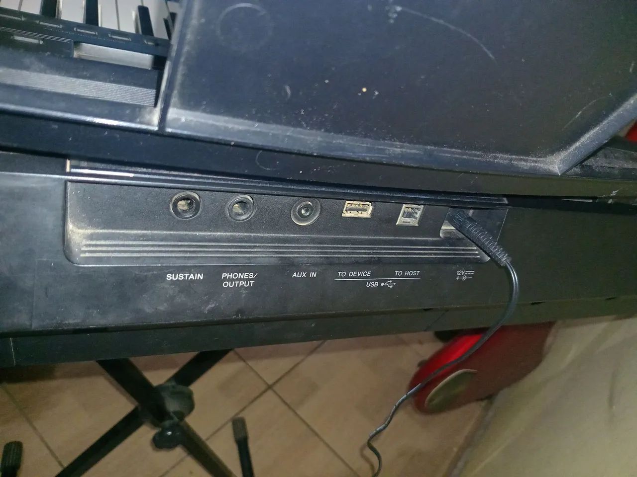 Teclado yamaha PSR E453 - Foto 2