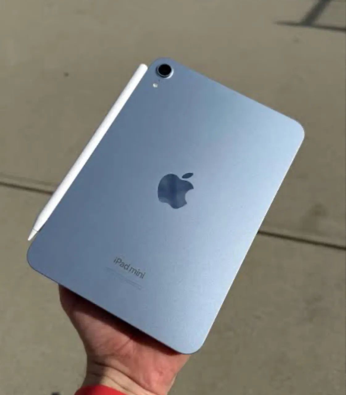 iPad mini 7 azul+ Apple Pencil Pro + capa Apple Original magnética  - Foto 2