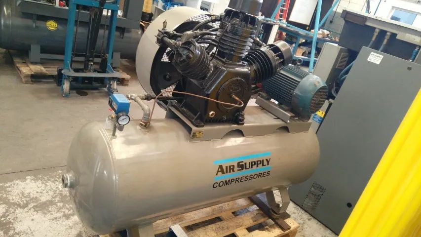 Compressor de Ar de 40 Pés (15 Hp)