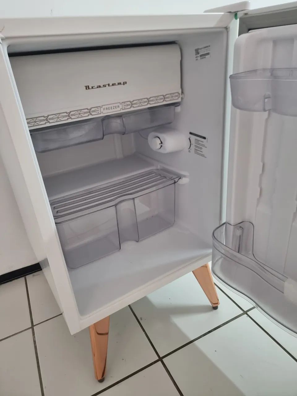 FRIGOBAR BRASTEMP RETRÔ 76L - Foto 4