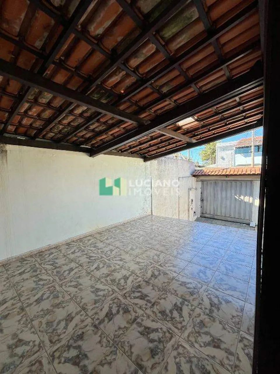 Casa Ampla com 4 Quartos, Suíte com Hidromassagem e Piscina  357 m² de Área Construída - Foto 4
