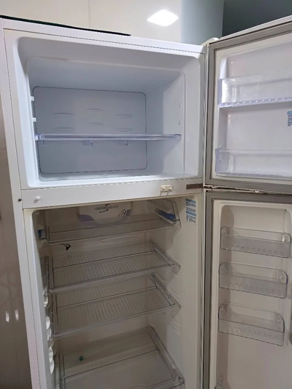 Geladeira Dúplex em perfeito estado - Foto 4