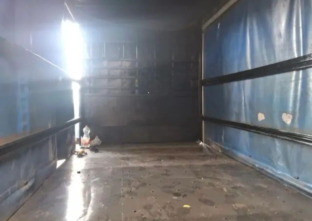 Baú para iveco