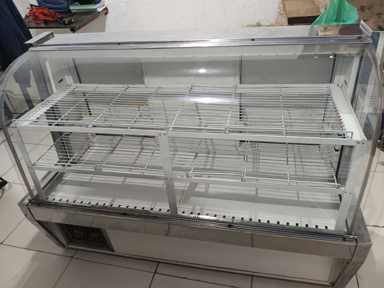 Freezer Ar Forçado para Bolo