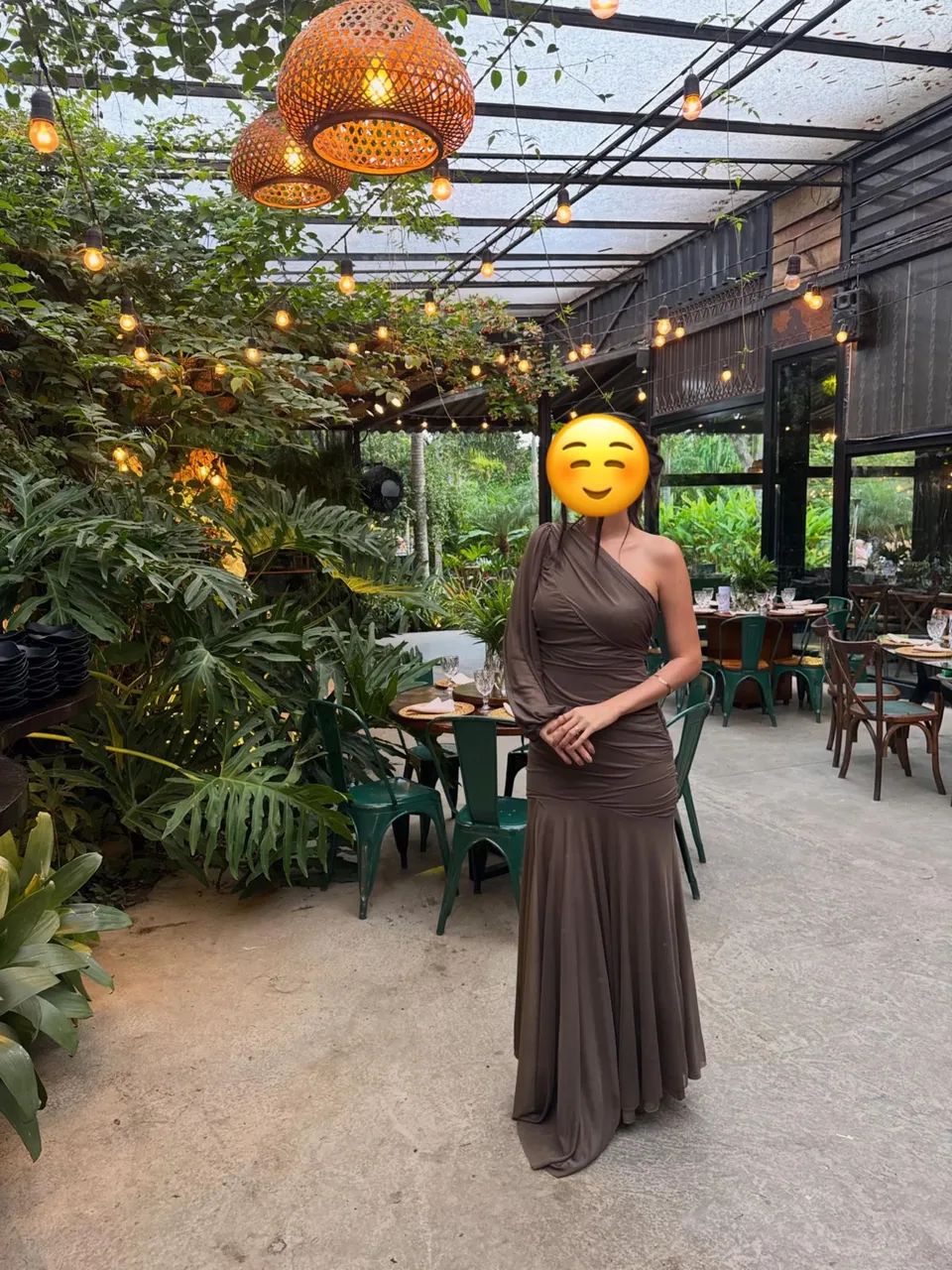 Vestido de festa marrom 