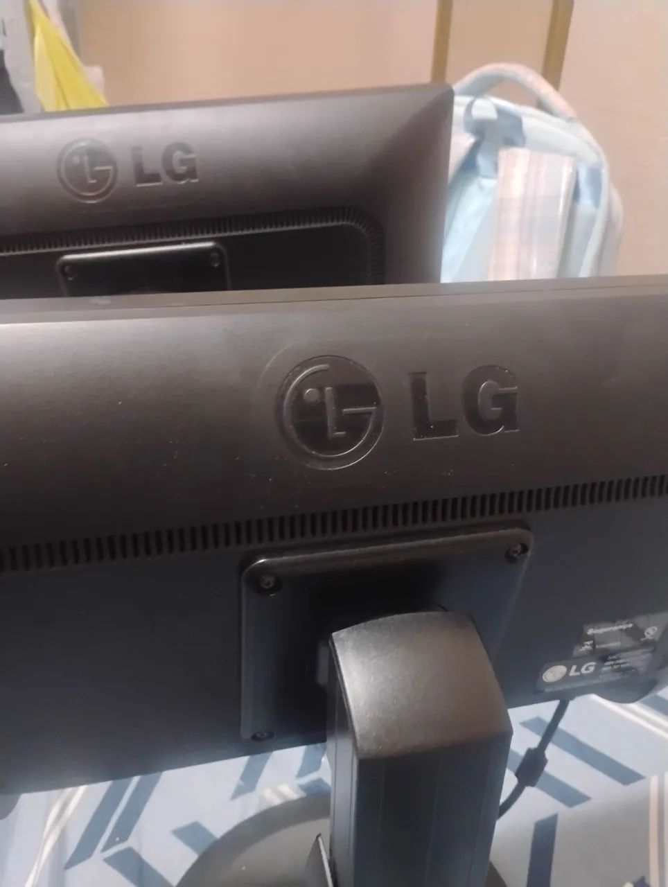 MONITOR LG 20 POLEGADAS - Foto 2