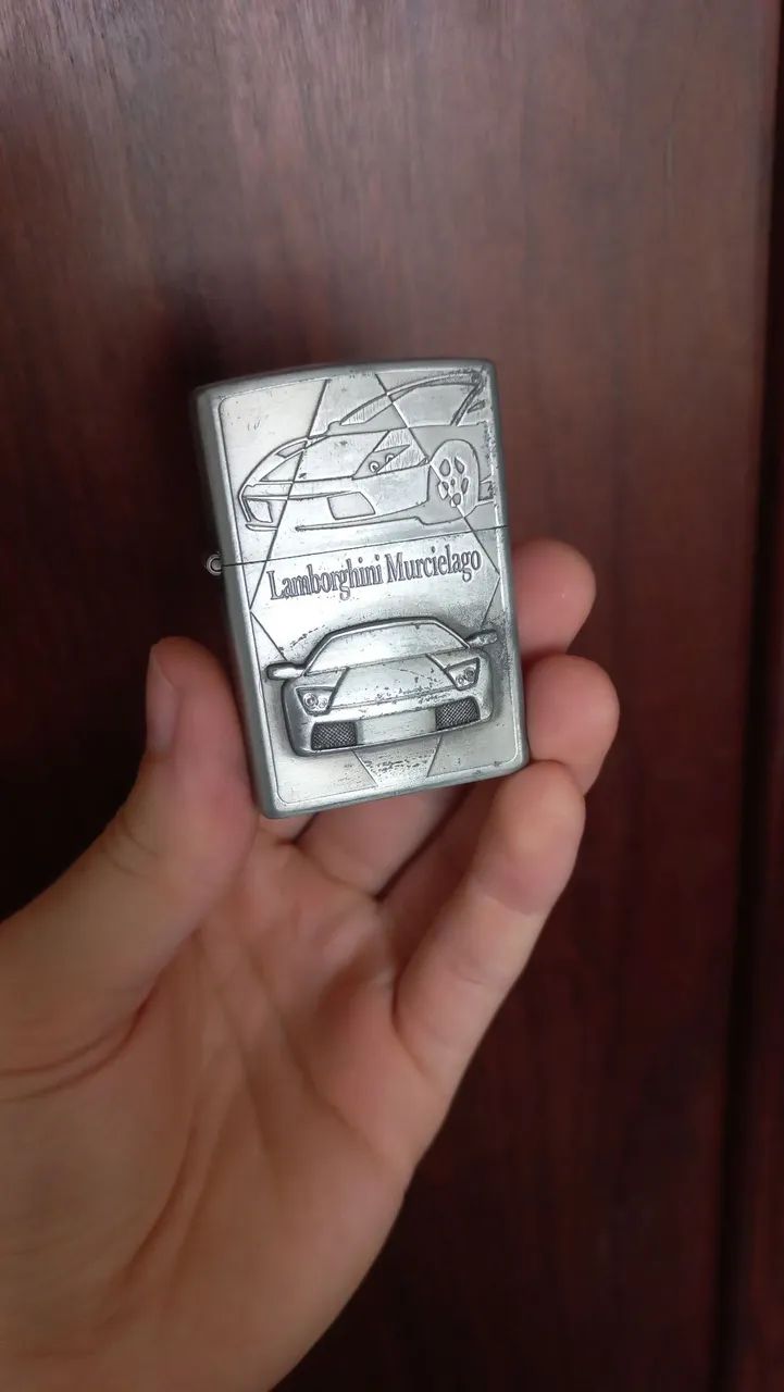 Isqueiro tipo zippo 