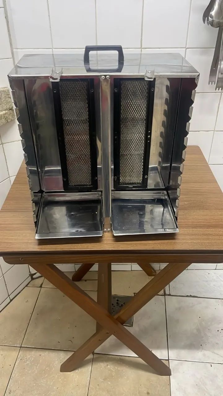 Churrasqueira a Gás para 20 espetos!