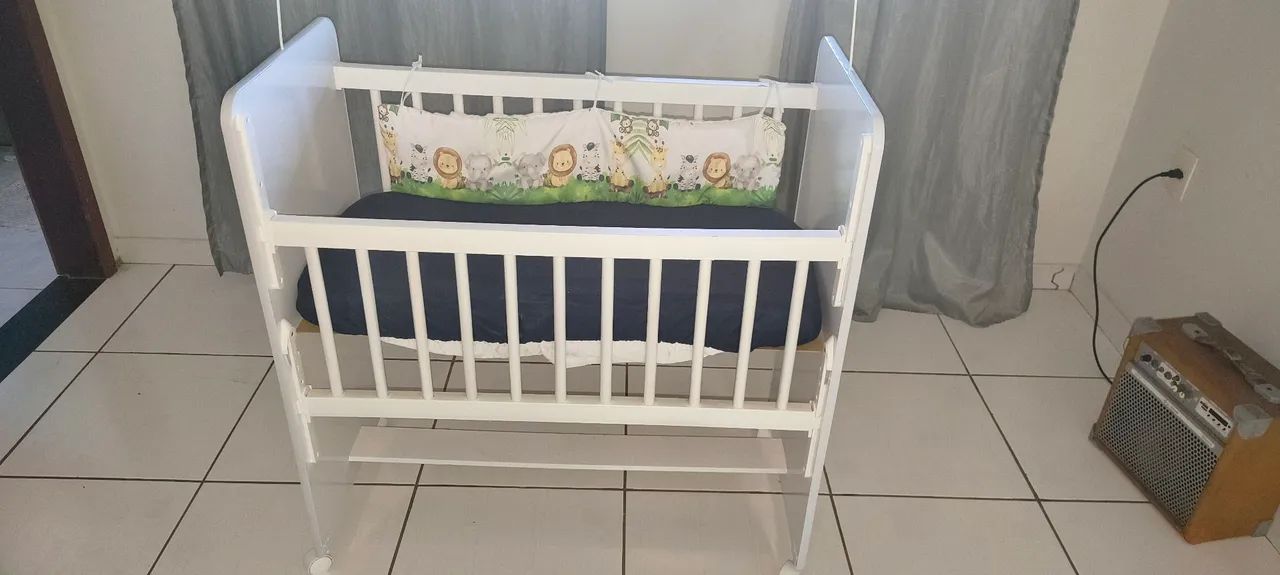 Mini berço usado apenas 3 meses 