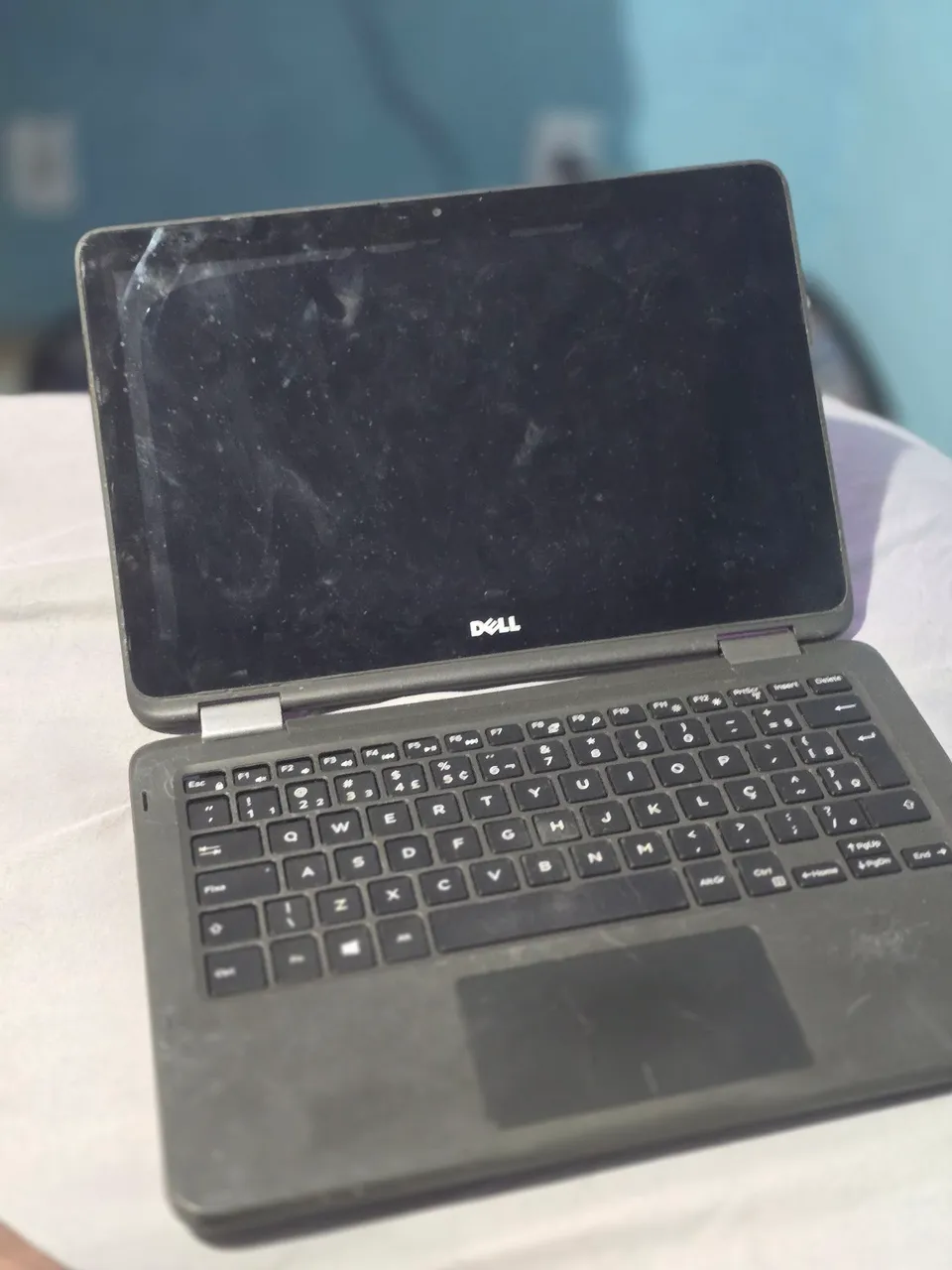 Microsoft Surface Pro 7 - 2 em 1 Tablet e Notebook 12,3 4gb Ram