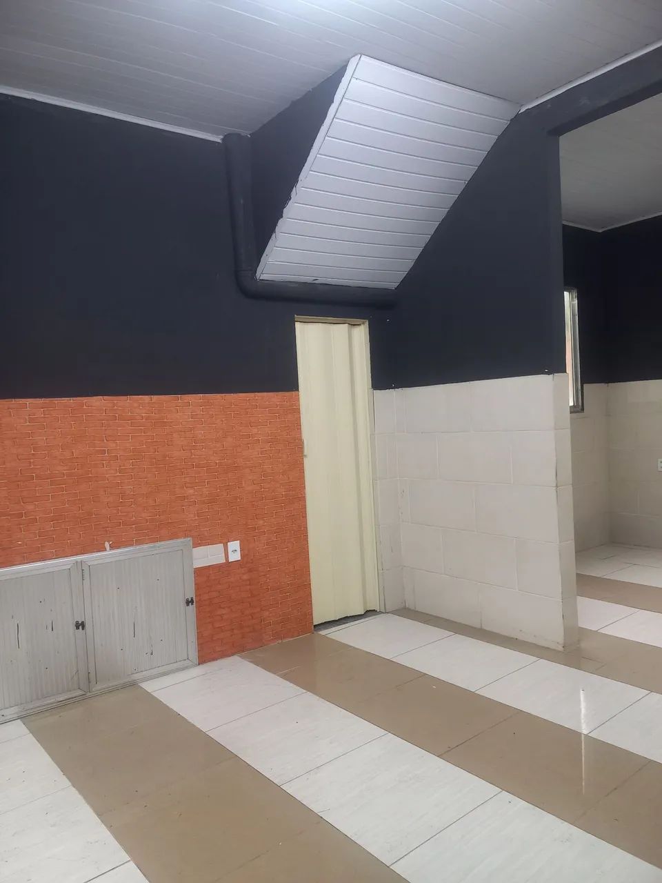  LOJA com Cozinha. Perto  Estrada C.Ramos Campo Grande RJ. Não paga Água e nem Luz.  - Foto 6