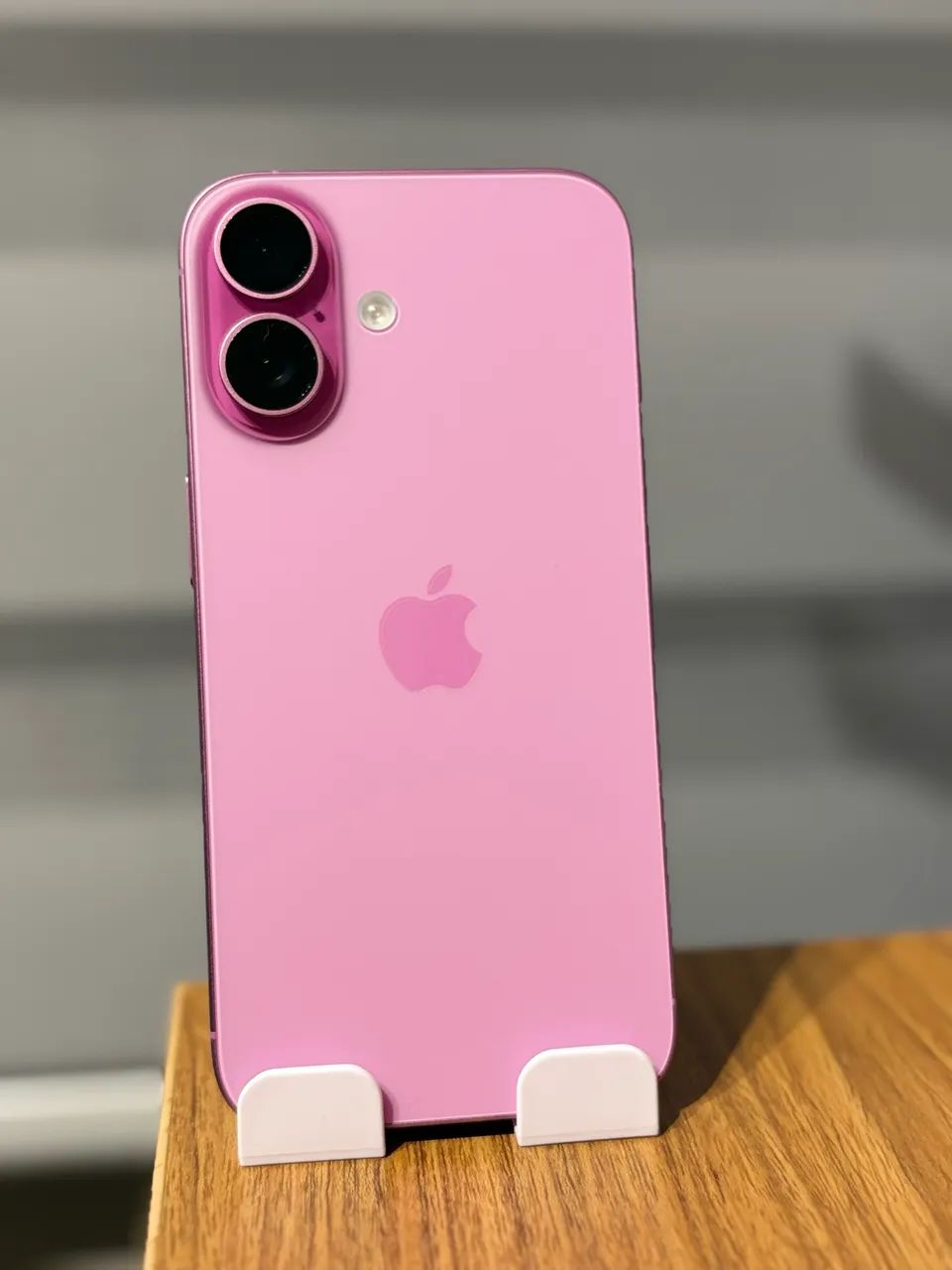 iPhone 16 Rosa 128Gb Novo 