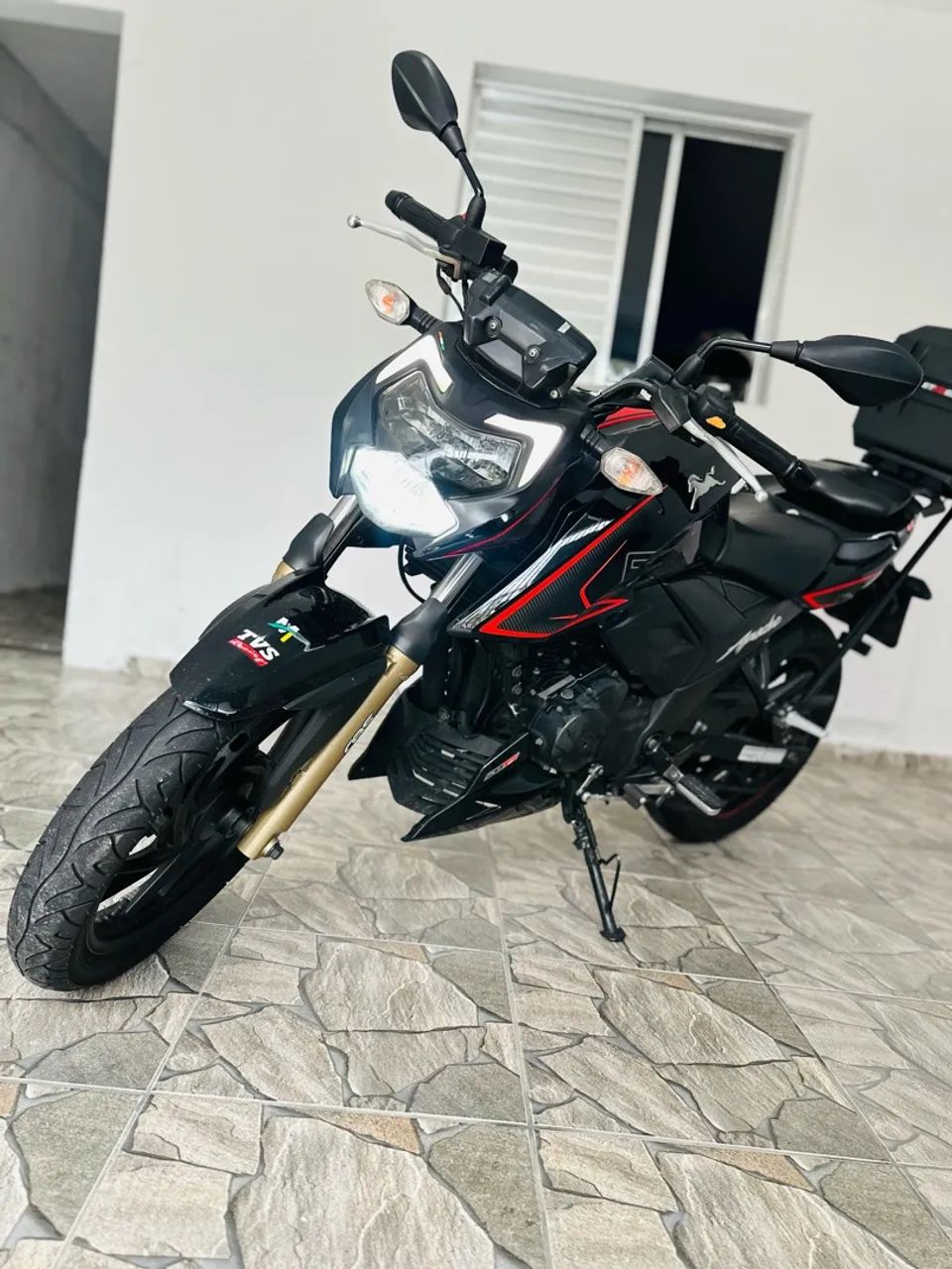 APACHE RTR 200
