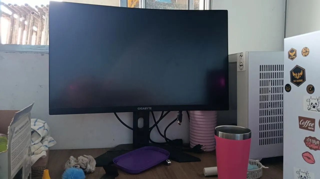 Monitor 27 polegadas curvo gigabyte 170hz  - Foto 2