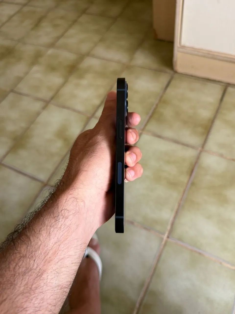 Iphone 13 ,128g , sem marcas de uso !  - Foto 3