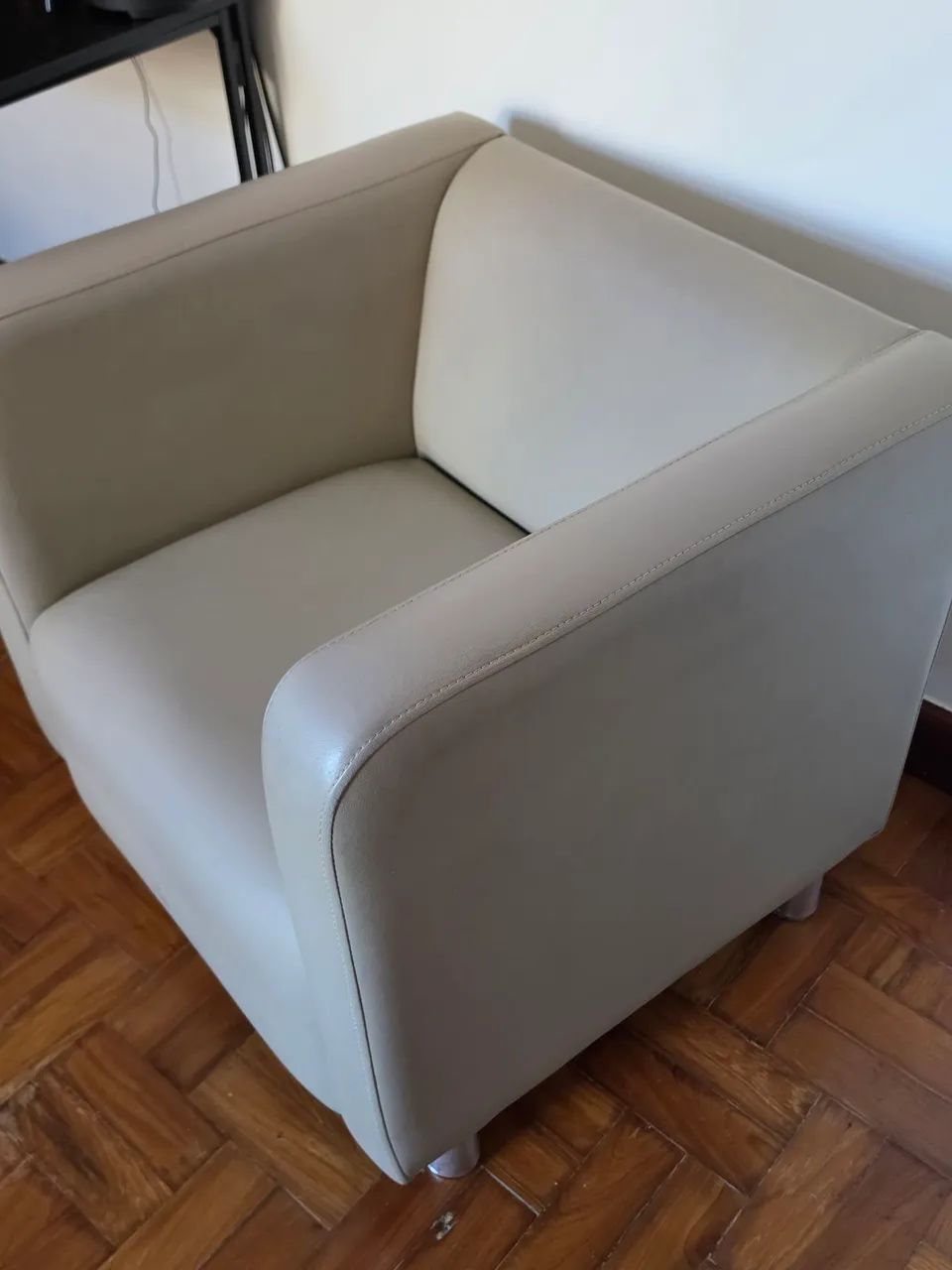 Poltrona novinha