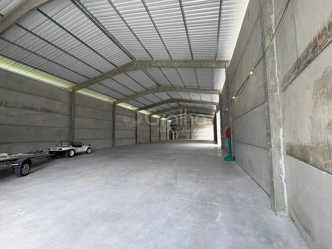 Galpão comercial para aluguel