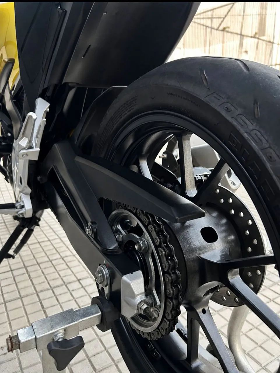 CB Twister 300f - Foto 5