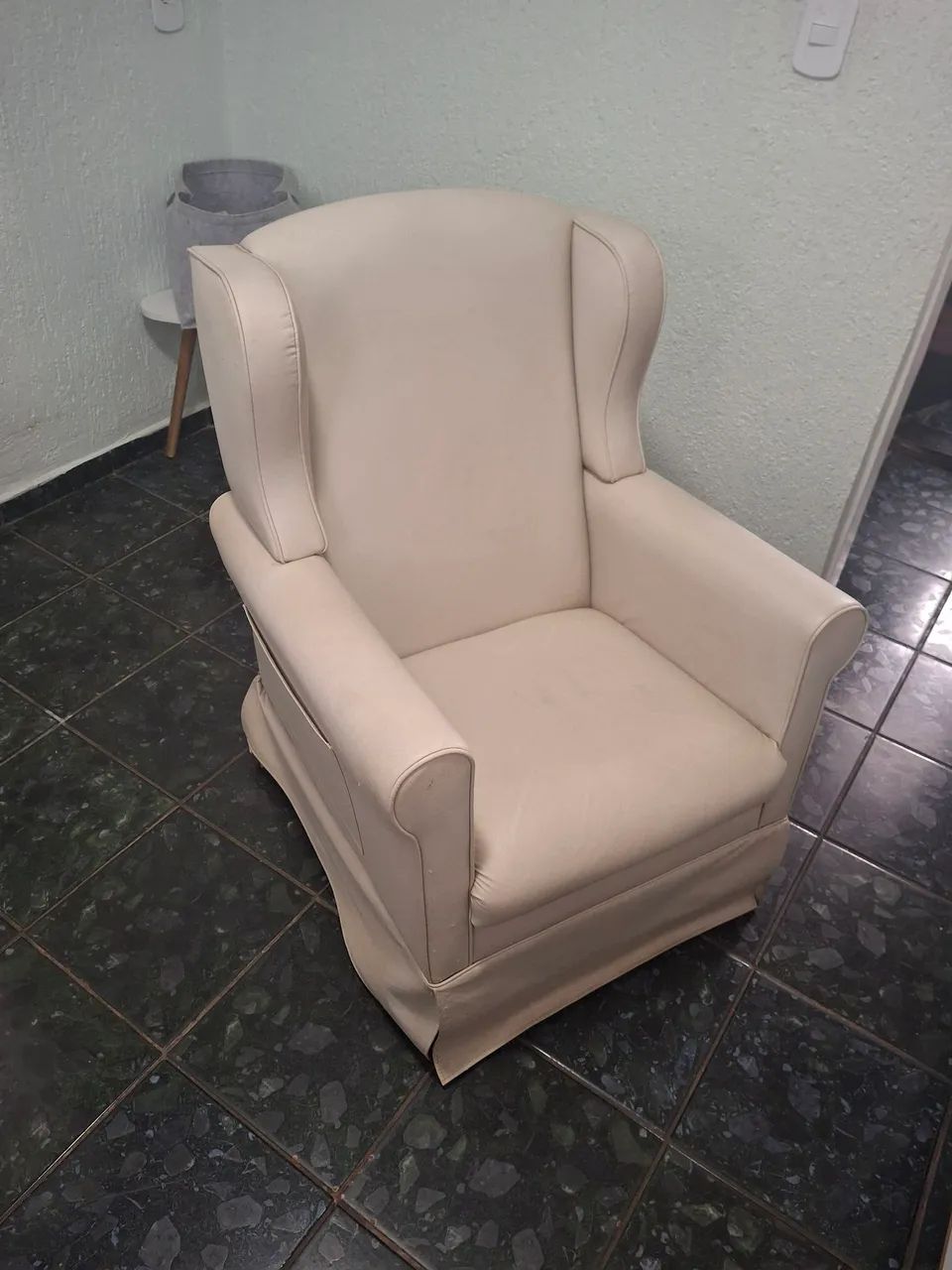 Poltrona de amamentação com balanço - Foto 2