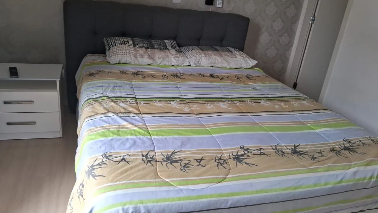 Cama Queen 