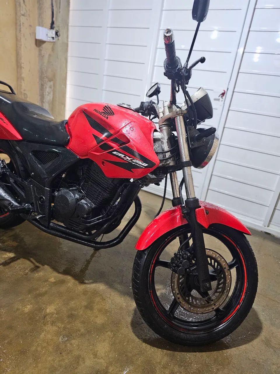 CBX 250 2008 - Foto 2