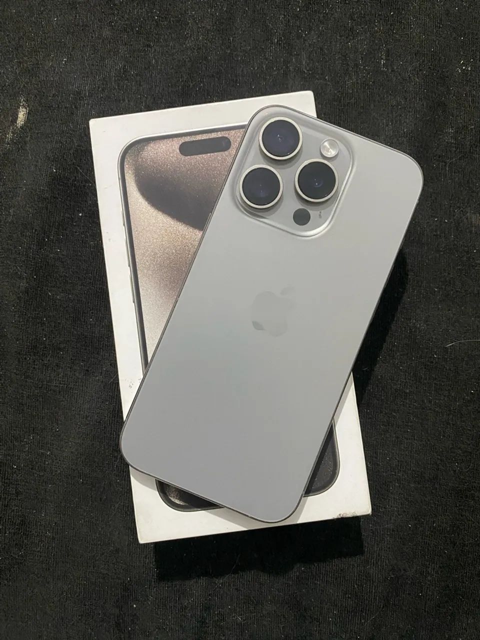 iphone 15 pro titanium 