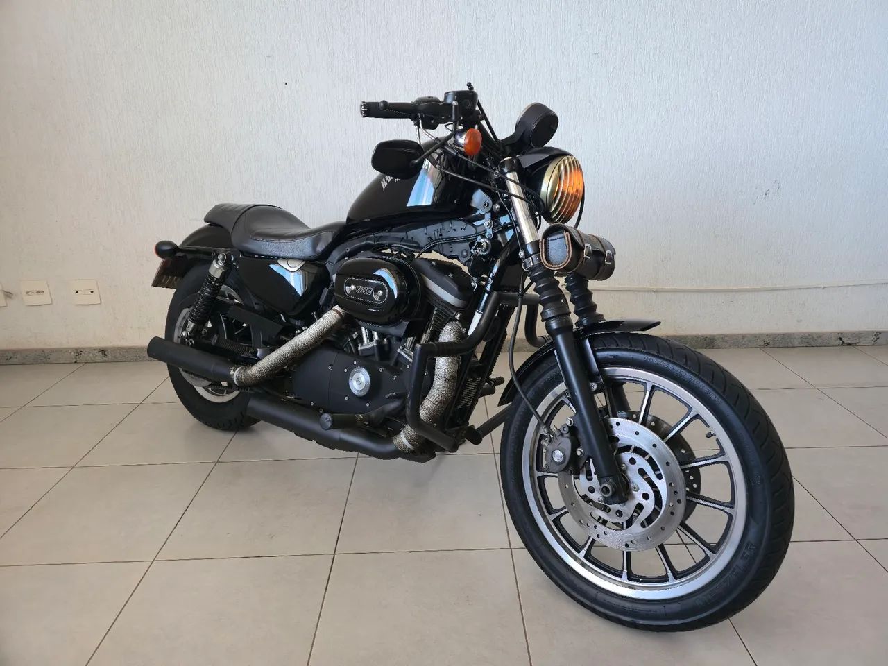 Iron 883 