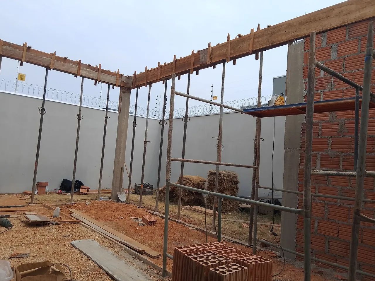 EXECUÇÃO DE OBRAS  - Foto 4