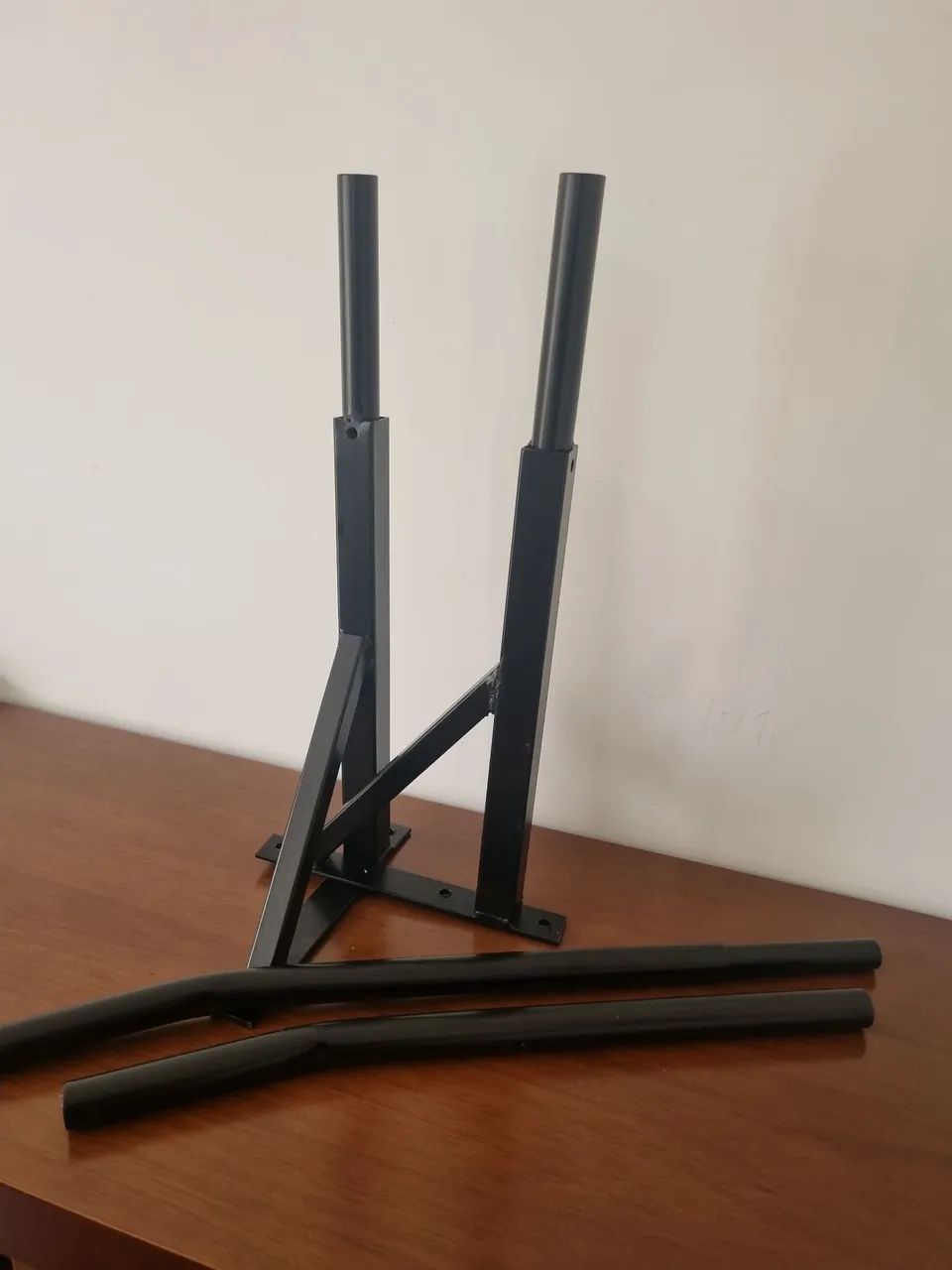 Barra fixa  de ferro  para parede. - Foto 3