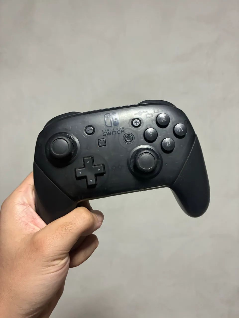 Nintendo Switch Pro Controller Original + Caixa e Cabo Lacrado - Foto 2