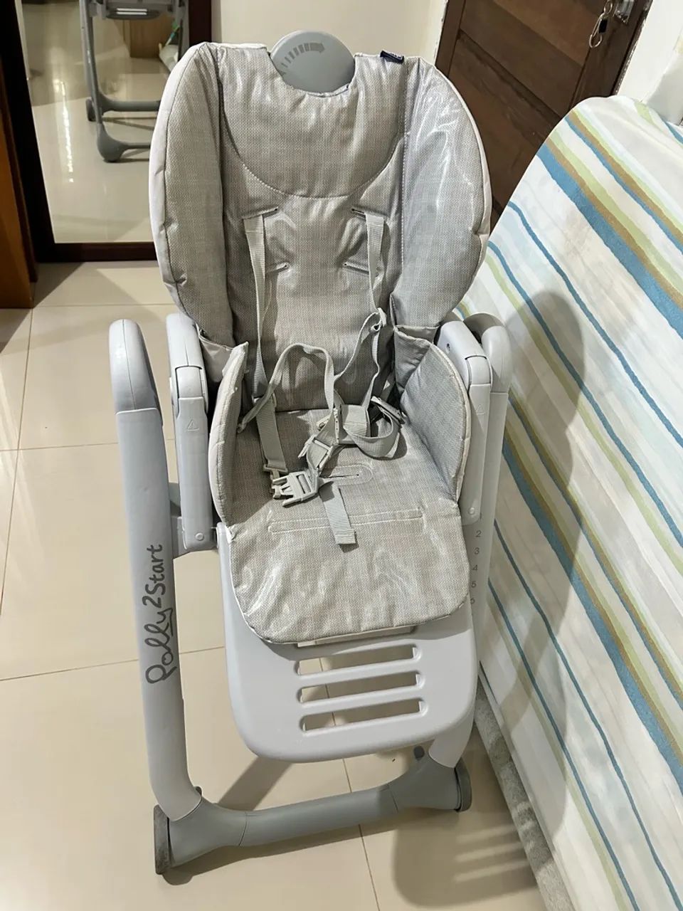 Cadeira de alimentação bebê chicco - Foto 2